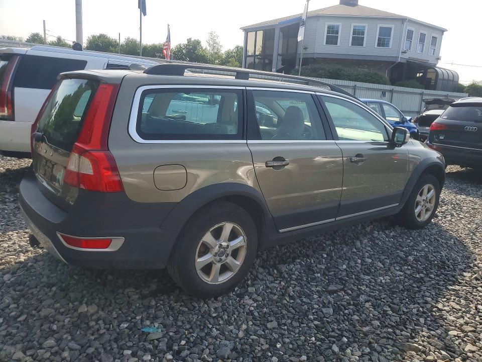 2011 Volvo Xc70 VIN YV4940BZ7B1102221 COPART salvage auction — FRONT END, Ma - Cert Of Title-Reconstrctd Coll, sold $375 on 2026-08-05 (photo 3)