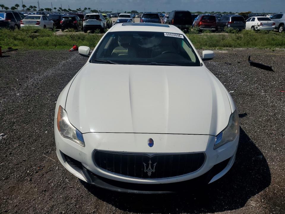 2015 Maserati Quattroporte VIN ZAM56RRA5F1129662 COPART salvage auction — SIDE, Salvage Title, sold $1,950 on 2026-08-03 (photo 5)