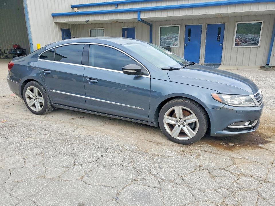 2014 Volkswagen Passat cc VIN WVWBP7AN4EE536595 COPART salvage auction — MINOR DENT/SCRATCHES, In - Certificate Of Title, sold $550 on 2026-07-16 (photo 4)