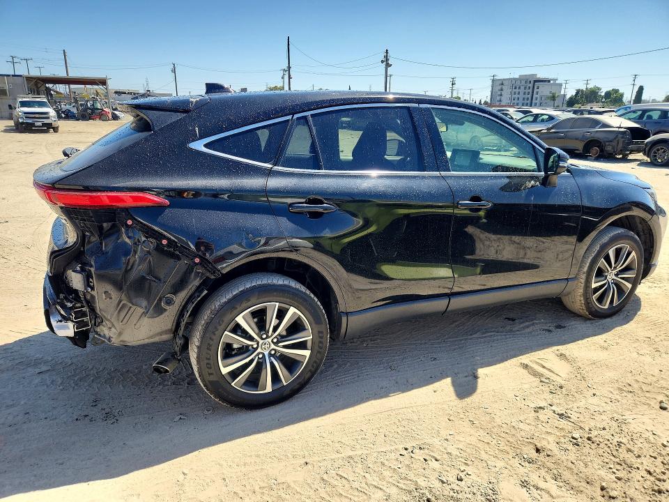 2022 Toyota Venza VIN JTEAAAAH6NJ101911 COPART salvage auction — REAR END, Ca - Dis/Dlr/Exp Only Clean Title (P), sold $12,500 on 2026-08-24 (photo 3)