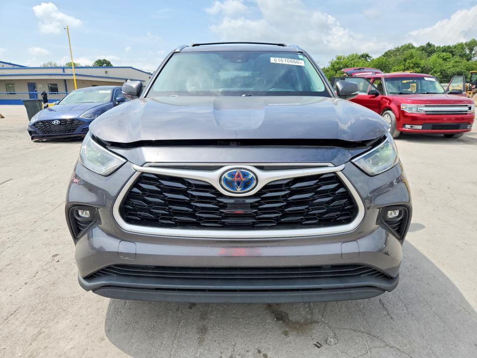 2021 Toyota Highlander VIN 5TDGBRCH5MS033643 COPART salvage auction — FRONT END, Tn - Salvage Certificate, sold $2,050 on 2026-07-27 (photo 5)
