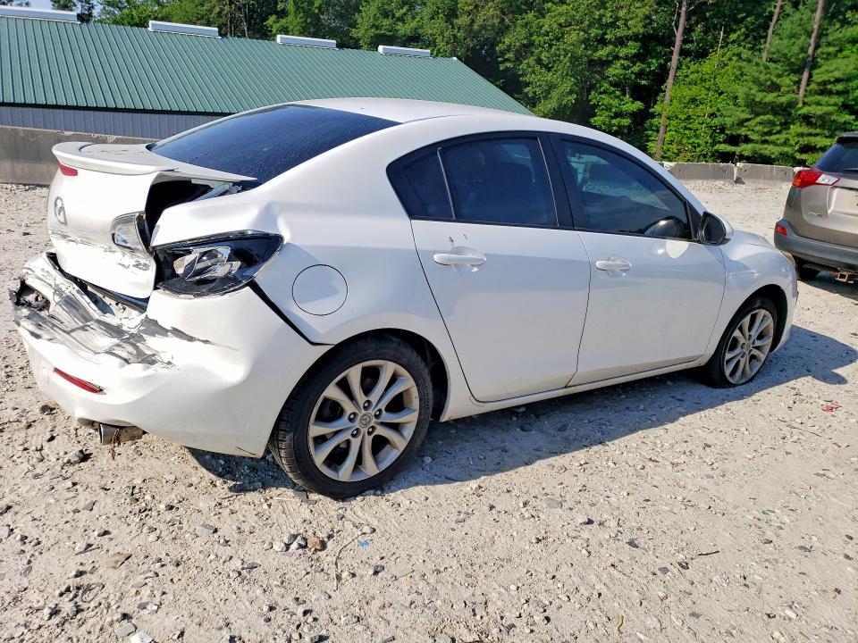 2011 Mazda 3 VIN JM1BL1W69B1394399 COPART salvage auction — SIDE, Ma - Cert Of Title-Reconstrctd Coll, sold $200 on 2026-07-29 (photo 3)