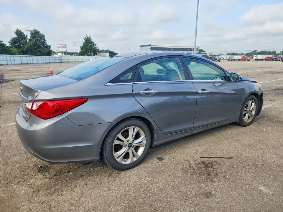 2013 Hyundai VIN 5NPEC4AC4DH686064 COPART salvage auction — FRONT END, Oh - Cert Of Title-Salvage, sold $350 on 2026-07-15 (photo 3)