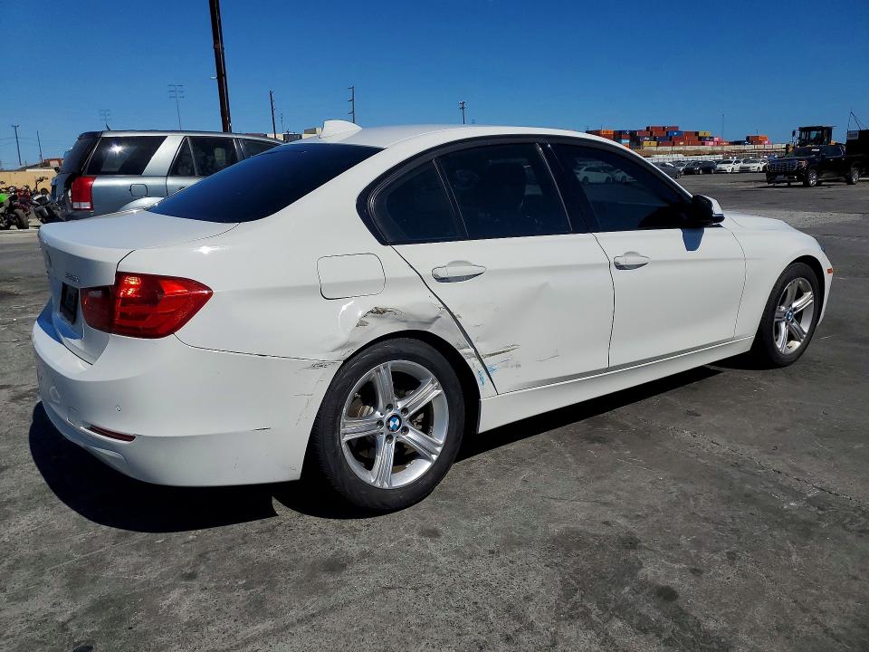 2015 BMW 3er VIN WBA3C1C51FP851173 COPART salvage auction — SIDE, Ca - Salvage Certificate, sold $3,800 on 2026-08-14 (photo 3)