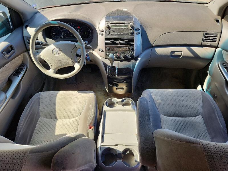 2009 Toyota Sienna VIN 5TDZK23C49S249608 COPART salvage auction — SIDE, CA - DIS/DLR/EXP ONLY CLEAN TITLE, sold $550 on 2026-07-20 (photo 8)