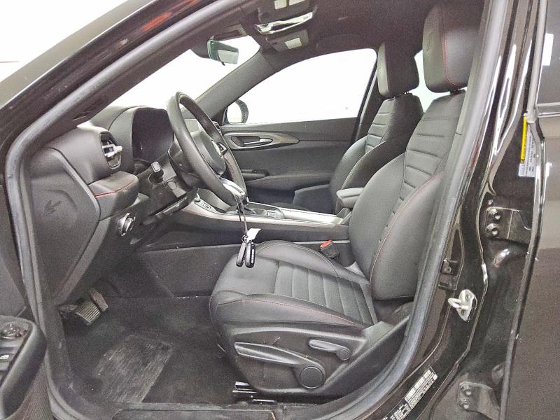 2023 Dodge Hornet VIN ZACNDFAN7P3A05425 COPART salvage auction — MINOR DENT/SCRATCHES, Tx - Certificate Of Title, sold $8,100 on 2026-08-18 (photo 7)