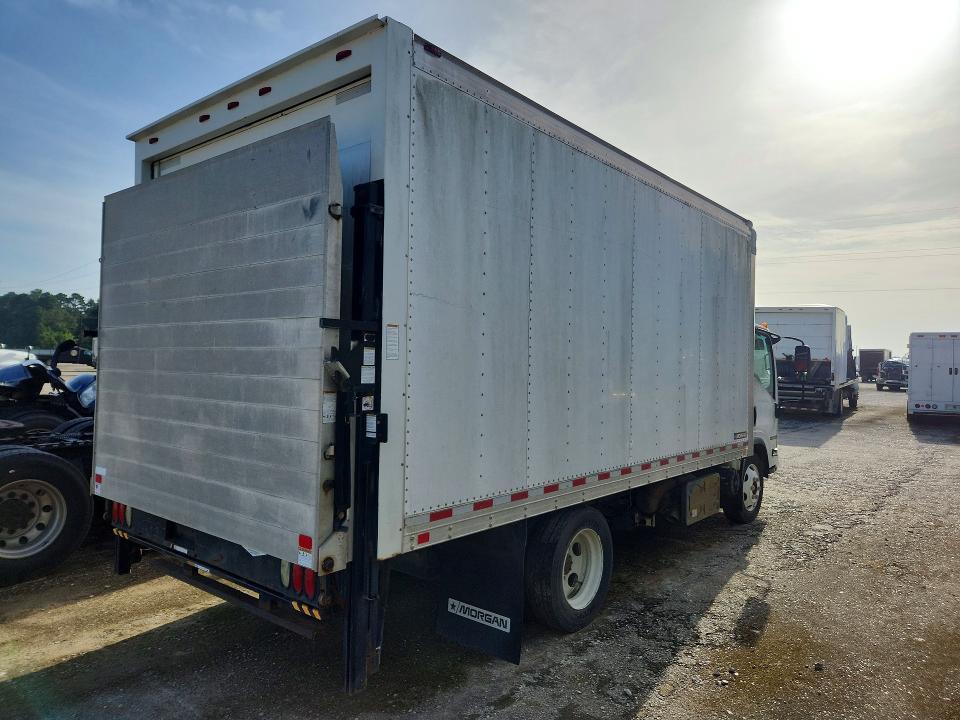 2015 Isuzu Npr hd VIN JALC4W168F7K01683 COPART salvage auction — MECHANICAL, Tx - Certificate Of Title, sold $3,200 on 2026-07-28 (photo 3)