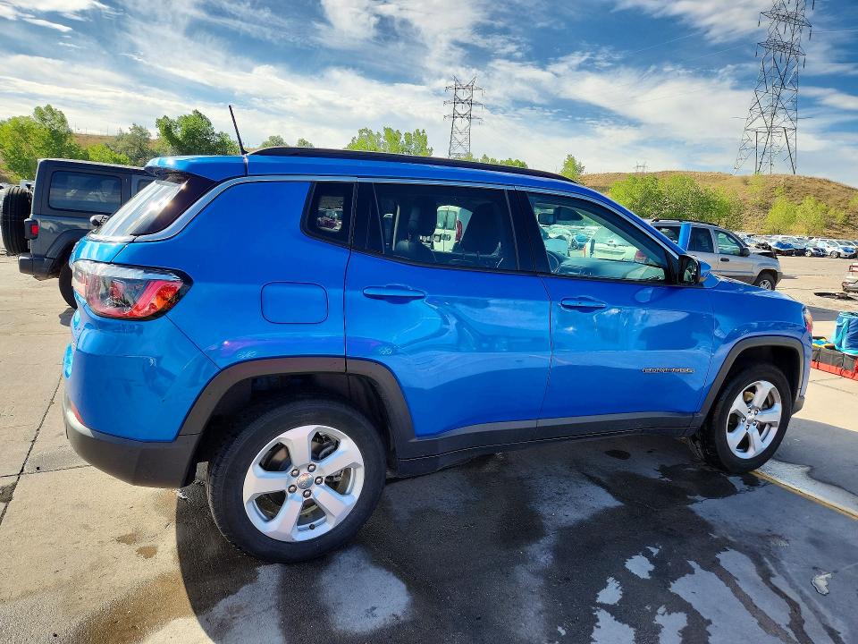 2021 Jeep Compass VIN 3C4NJDBB0MT540563 COPART salvage auction — HAIL, Salvage Title, sold $1,950 on 2026-07-22 (photo 3)