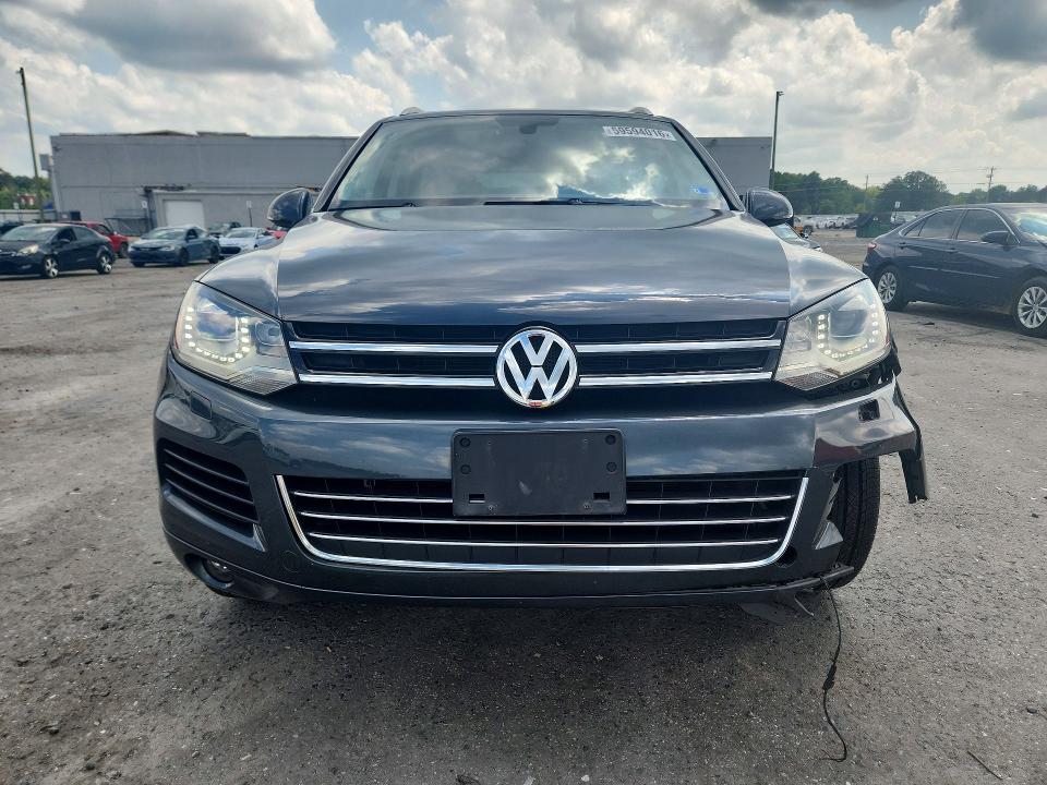 2012 Volkswagen Touareg VIN WVGEF9BPXCD009980 COPART salvage auction — FRONT END, Va - Certificate Of Title, sold $500 on 2026-07-22 (photo 5)