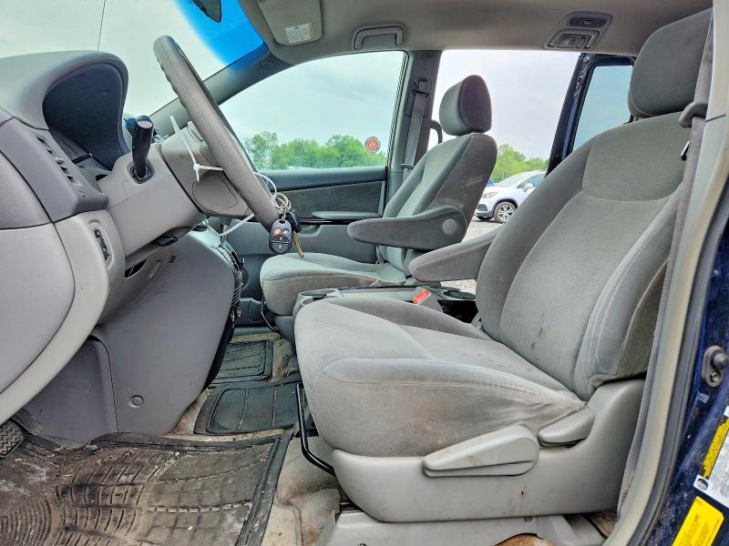 2005 Toyota Sienna VIN 5TDBA23C95S053968 COPART salvage auction — FRONT END, Pa - Certificate Of Salvage, sold $400 on 2026-07-29 (photo 7)