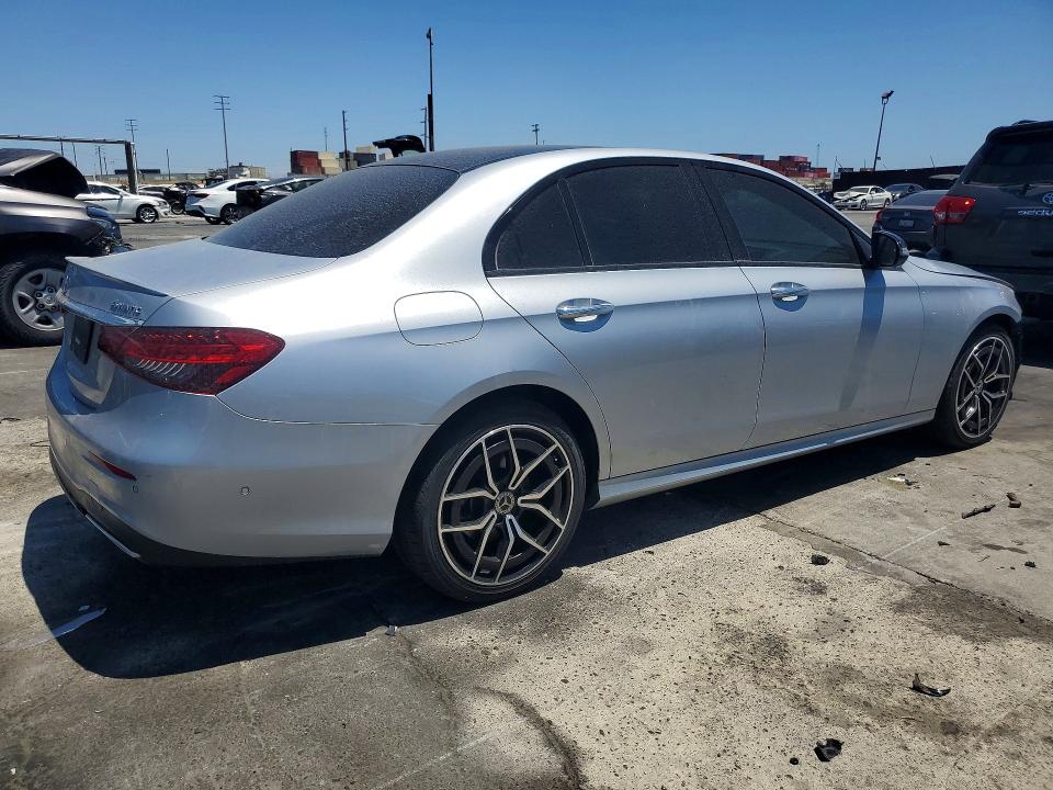 2022 Mercedes-benz E-class VIN W1KZF8EB5NB020387 COPART salvage auction — FRONT END, Ut - Dis/Dlr/Exp Only Salvage Title, sold $14,000 on 2026-07-29 (photo 3)