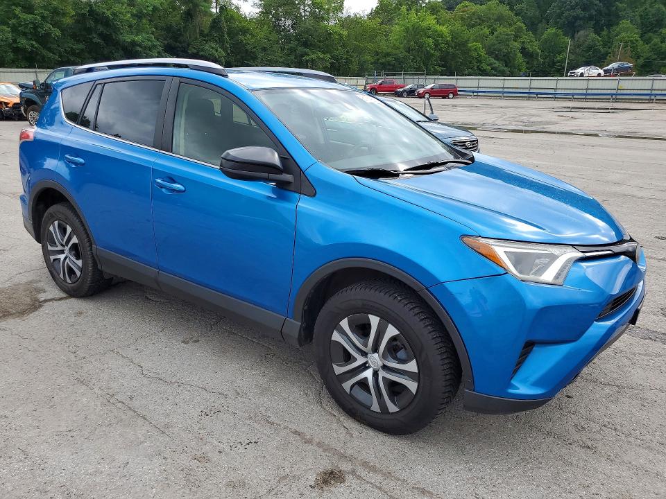 2018 Toyota Rav 4 VIN JTMBFREV7JJ180606 COPART salvage auction — WATER/FLOOD, PA - CERTIFICATE OF SALVAGE, sold $2,500 on 2026-07-30 (photo 4)