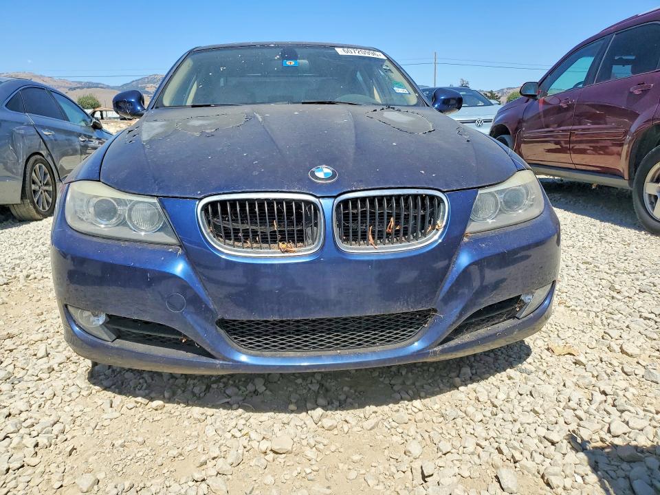 2011 BMW 3 series VIN WBAPH7C50BE679827 COPART salvage auction — MINOR DENT/SCRATCHES, Ca - Dis/Dlr/Exp Only Clean Title, sold $1,000 on 2026-07-28 (photo 5)