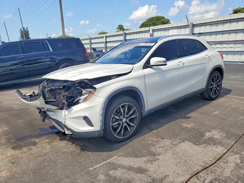 2015 Mercedes-benz Gla-klasse VIN WDCTG4EB0FJ164369 COPART salvage auction — FRONT END, FL - CERT OF TITLE SLVG REBUILDABLE, sold $1,150 on 2026-08-05 (photo 1)