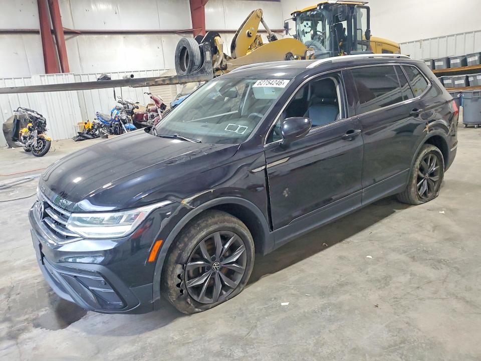 2022 Volkswagen Tiguan VIN 3VV2B7AX3NM130559 — COPART salvage auction photo