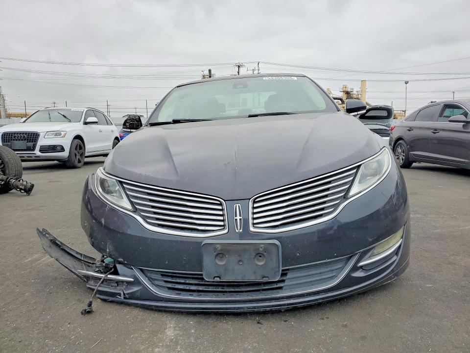 2014 Lincoln Mkz VIN 3LN6L2LU6ER833834 COPART salvage auction — FRONT END, CA - SALVAGE CERTIFICATE, sold $225 on 2026-07-22 (photo 5)