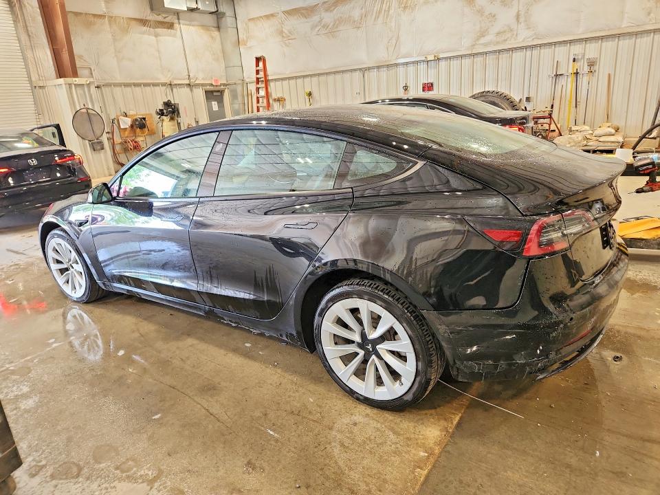2022 Tesla Model 3 VIN 5YJ3E1EA3NF304034 COPART salvage auction — REAR END, Il - Certificate Of Title, sold $11,000 on 2026-07-22 (photo 2)
