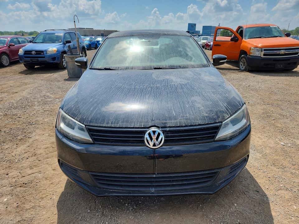 2013 Volkswagen Jetta VIN 3VW3L7AJ0DM408857 COPART salvage auction — MECHANICAL, IA - CERT OF TITLE-PRIOR SALVAGE, sold $2,600 on 2026-07-24 (photo 5)
