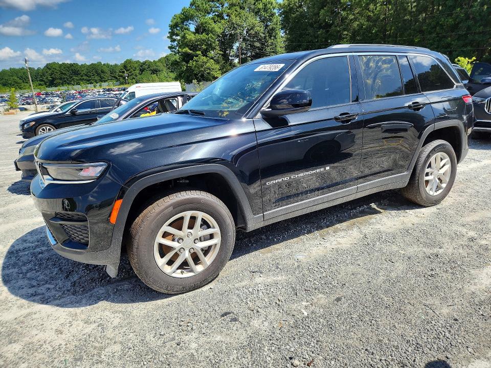 2025 Jeep Cherokee VIN 1C4RJGAG8SC370896 COPART salvage auction — SIDE, GA - CERTIFICATE OF TITLE, sold $18,200 on 2026-07-28 (photo 1)