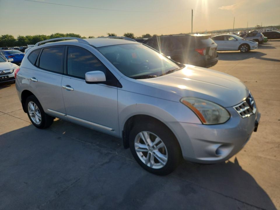 2013 Nissan Rogue VIN JN8AS5MT2DW521986 COPART salvage auction — NORMAL WEAR, Tx - Certificate Of Title, sold $150 on 2026-07-30 (photo 4)