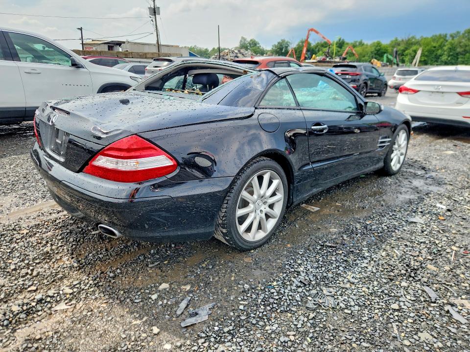 2007 Mercedes-benz Sl-klasse VIN WDBSK71F37F130780 COPART salvage auction — ROOF, Nj - Certificate Of Title, sold $1,900 on 2026-08-07 (photo 3)