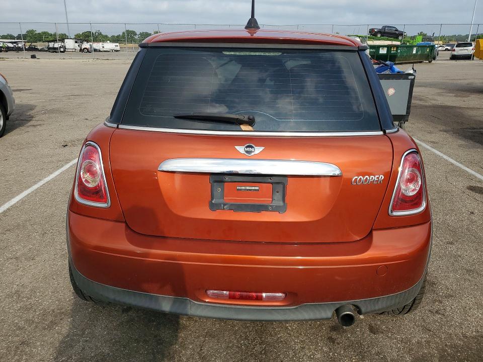 2011 Mini Cooper VIN WMWSU3C53BT095402 COPART salvage auction — FRONT END, Oh - Cert Of Title-Salvage, sold $425 on 2026-07-15 (photo 6)