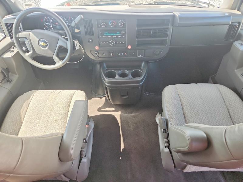2025 Chevrolet Express 3500 VIN 1GAZGPF78S1100420 COPART salvage auction — REAR END, Fl - Certificate Of Title (P), sold $25,500 on 2026-08-03 (photo 8)