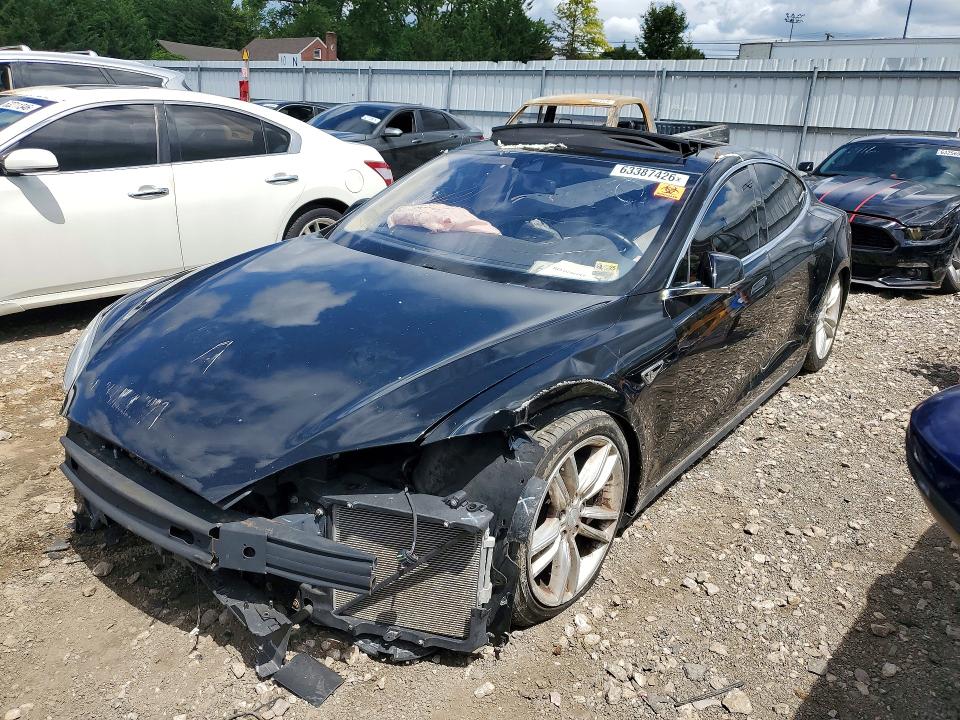 2015 Tesla Model s VIN 5YJSA1E20FF106612 COPART salvage auction — FRONT END, Md - Cert Of Salvage-Abandoned, sold $250 on 2026-08-03 (photo 1)