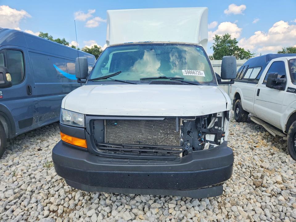 2021 Gmc Savana VIN 7GZ07RF71MN002307 COPART salvage auction — FRONT END, Oh - Certificate Of Title (P), sold $12,500 on 2026-07-29 (photo 5)