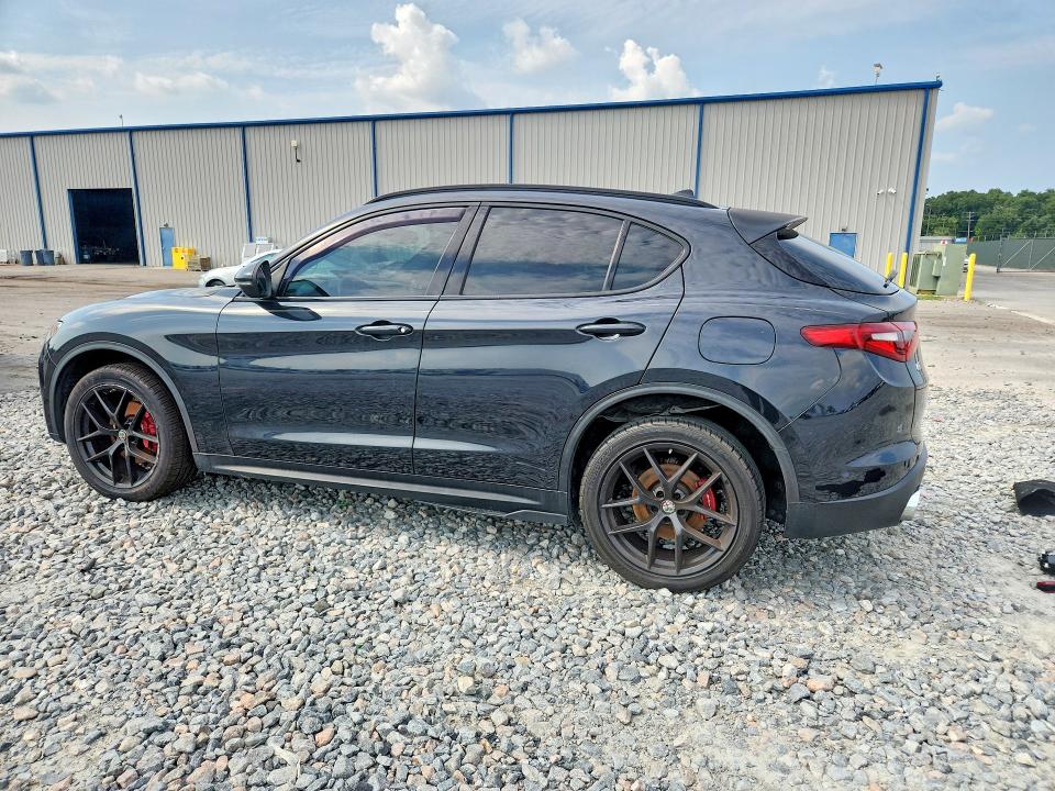 2018 Alfa romeo Stelvio VIN ZASFAKNN4J7C00385 COPART salvage auction — FRONT END, Fl - Certificate Of Title (P), sold $6,500 on 2026-08-06 (photo 2)