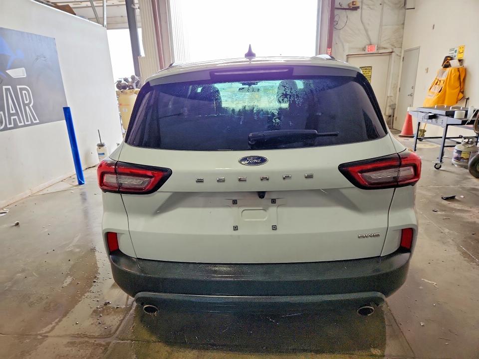 2025 Ford Escape VIN 1FMCU9NA5SUB03669 COPART salvage auction — FRONT END, Ne - Certificate Of Title (P), sold $14,900 on 2026-07-27 (photo 6)