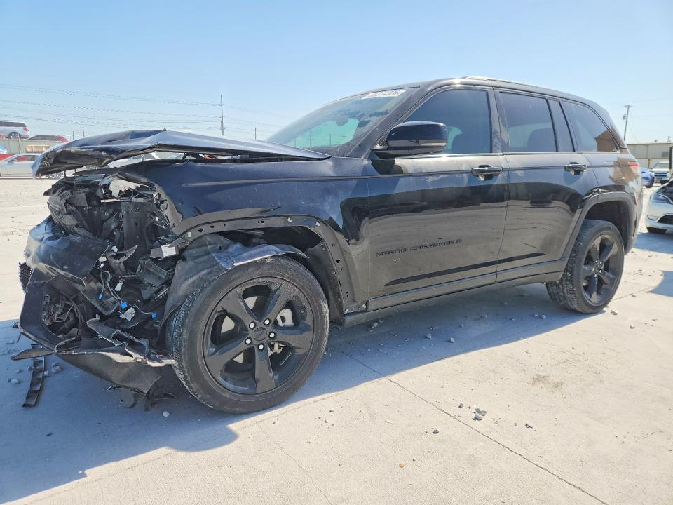 2023 Jeep Cherokee VIN 1C4RJHBG8PC508223 — COPART salvage auction photo