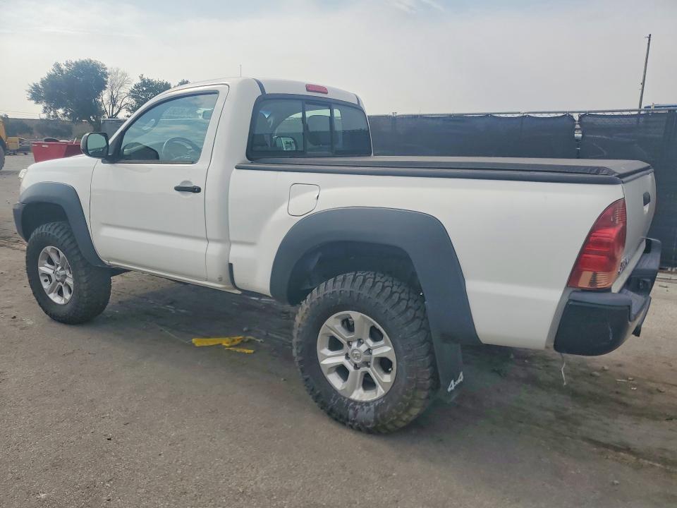 2013 Toyota Tacoma VIN 5TFPX4ENXDX016242 COPART salvage auction — MINOR DENT/SCRATCHES, Mn - Cert Of Title-Salvage, sold $2,850 on 2026-07-30 (photo 2)