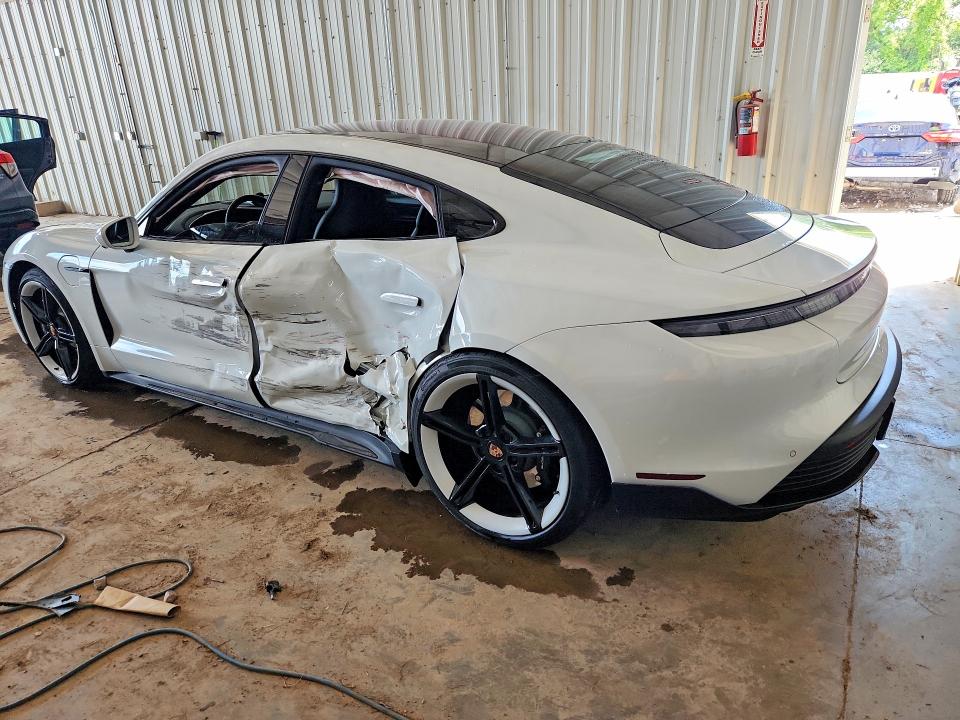 2021 Porsche Taycan VIN WP0AB2Y12MSA43646 COPART salvage auction — SIDE, Wi - Cert Of Title-Claim Paid, sold $27,250 on 2026-08-10 (photo 2)