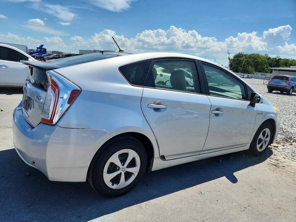2013 Toyota Prius VIN JTDKN3DU2D0353628 COPART salvage auction — MECHANICAL, FL - CERTIFICATE OF TITLE, sold $2,150 on 2026-07-27 (photo 3)