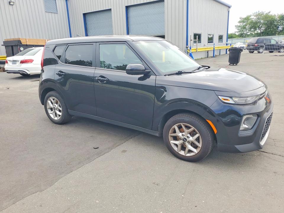 2022 Kia Soul VIN KNDJ23AU3N7176489 COPART salvage auction — MECHANICAL, Fl - Certificate Of Title, sold $850 on 2026-07-22 (photo 4)