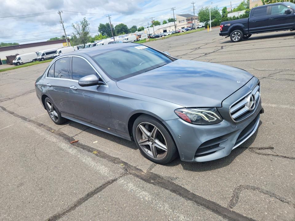 2018 Mercedes-benz VIN WDDZF4KB9JA329955 COPART salvage auction — MINOR DENT/SCRATCHES, Mi - Certificate Of Title, sold $2,300 on 2026-07-21 (photo 4)