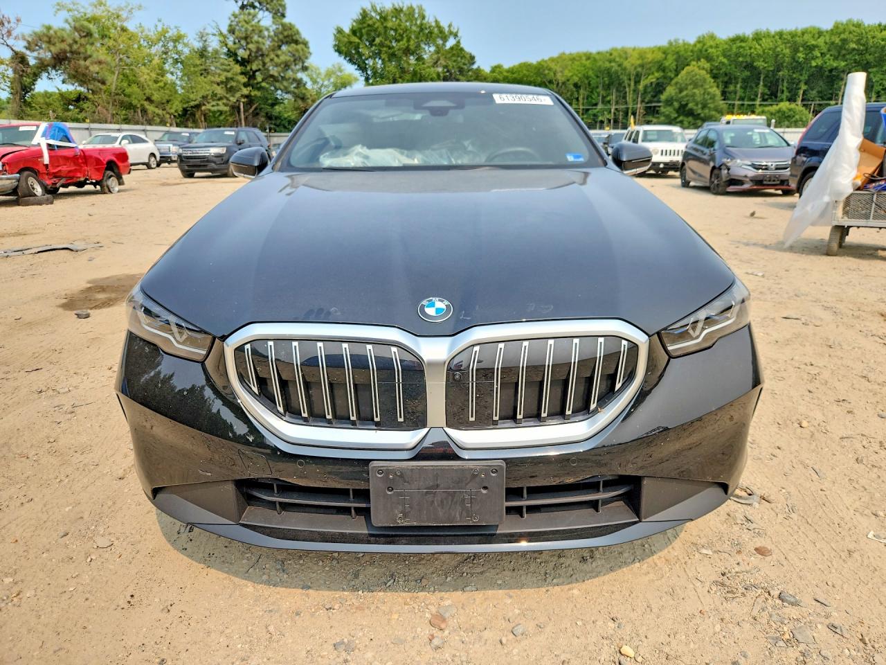 2024 BMW 5 Series VIN WBA53FJ04RCR24223 COPART salvage auction — Rear End, VA - CERT OF TITLE - SALVAGE, sold $29,750 on 2026-08-11 (photo 5)