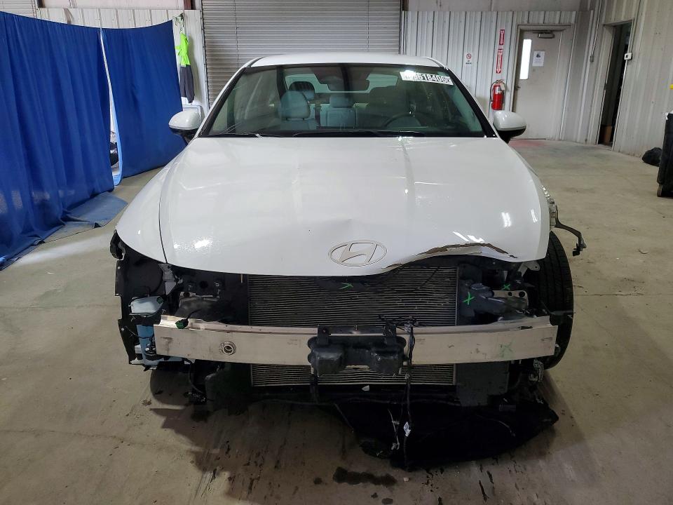 2025 Hyundai Sonata VIN KMHL64JA1SA489382 COPART salvage auction — FRONT END, FL - CERT OF TITLE SLVG REBUILDABLE, sold $8,700 on 2026-07-20 (photo 5)