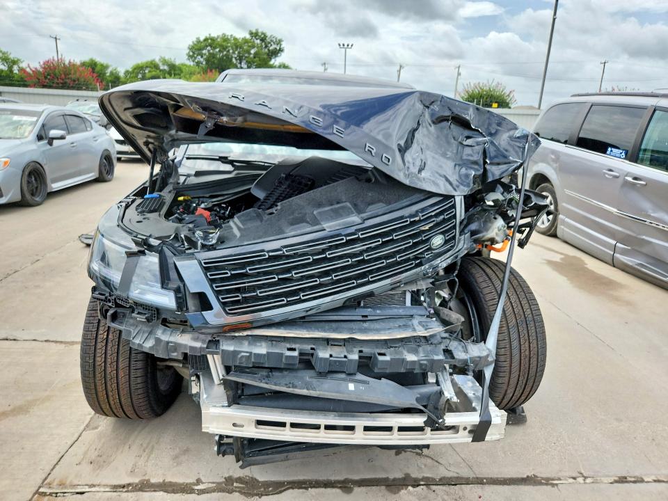 2025 Land rover RANGE ROVER VIN SALKP9F4XSA258762 COPART salvage auction — FRONT END, Salvage Title, sold $15,100 on 2026-07-23 (photo 5)