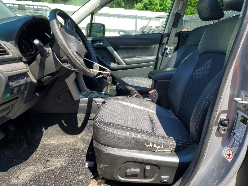 2014 Subaru Forester VIN JF2SJGDC4EH497972 COPART salvage auction — WATER/FLOOD, Vt - Flood Salvage, sold $350 on 2026-07-27 (photo 7)