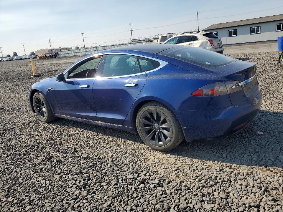 2020 Tesla Model s VIN 5YJSA1E26LF415416 COPART salvage auction — NORMAL WEAR, Id - Cert Of Title -Rebuilt Salvage, sold $1,800 on 2026-07-29 (photo 2)