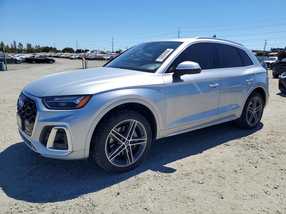 2021 Audi Q5 VIN WA1E2AFY0M2062490 — COPART salvage auction photo