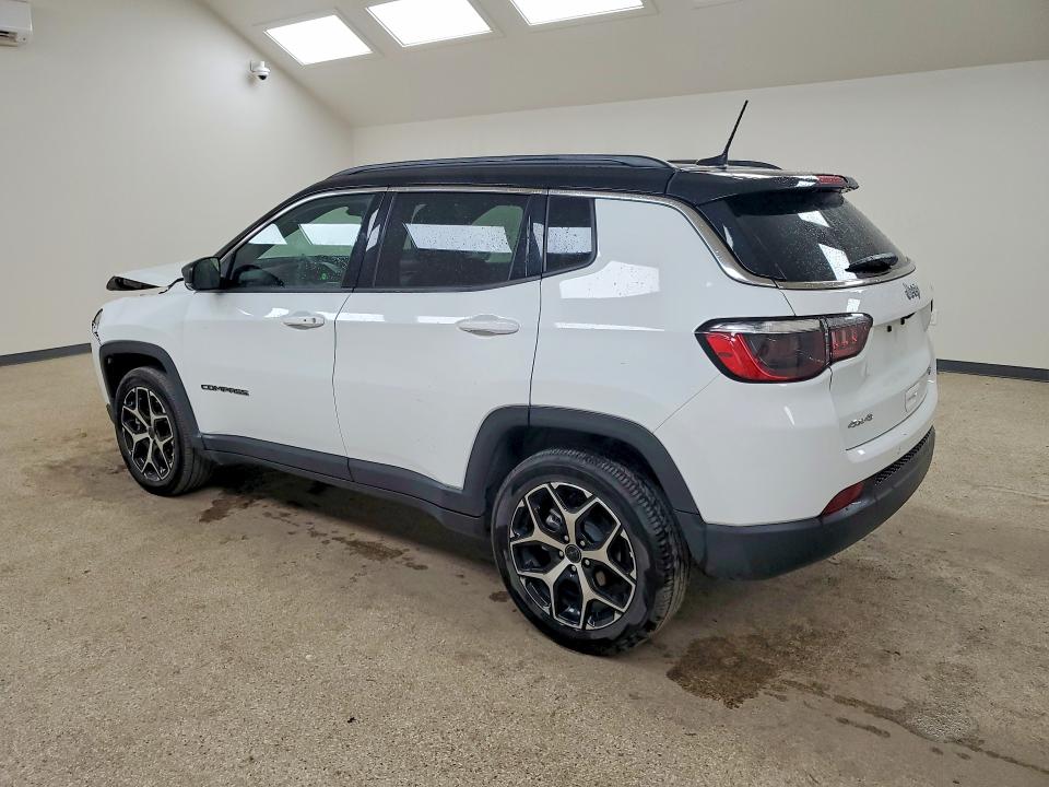2026 Jeep Compass VIN 3C4NJDCN6TT182067 COPART salvage auction — FRONT END, TX - CERTIFICATE OF TITLE (P), sold $11,600 on 2026-07-22 (photo 2)