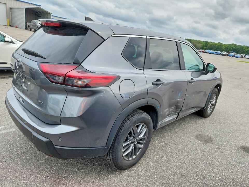 2024 Nissan Rogue sport VIN 5N1BT3ABXRC696004 COPART salvage auction — FRONT END, CT - CERTIFICATE OF TITLE, sold $11,400 on 2026-08-17 (photo 3)