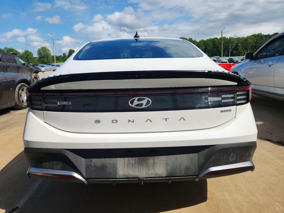 2026 Hyundai Sonata VIN KMHL24JJ6TA147052 COPART salvage auction — FRONT END, Fl - Certificate Of Destruction (P), sold $4,600 on 2026-07-27 (photo 6)
