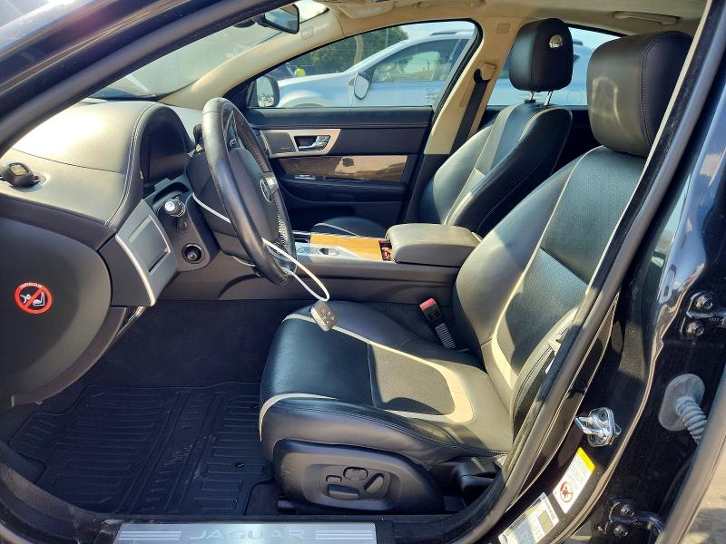 2015 Jaguar Xf VIN SAJWA0HP7FMU48201 COPART salvage auction — MINOR DENT/SCRATCHES, Va - Cert Of Title - Salvage (P), sold $675 on 2026-07-27 (photo 7)