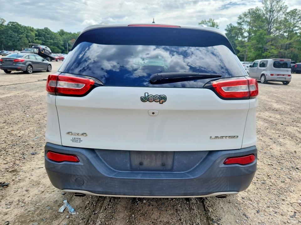 2014 Jeep Cherokee VIN 1C4PJMDS2EW197711 COPART salvage auction — MINOR DENT/SCRATCHES, Nc - Dealer Only Clean Title, sold $1,150 on 2026-08-01 (photo 6)