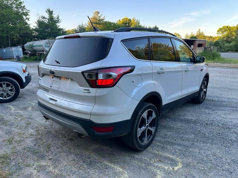 2018 Ford Escape VIN 1FMCU9HD0JUA68382 COPART salvage auction — MINOR DENT/SCRATCHES, Ma - Certificate Of Title (P), sold $1,300 on 2026-07-30 (photo 4)