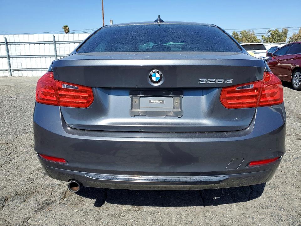 2014 BMW VIN WBA3D3C57EF099315 COPART salvage auction — FRONT END, Ca - Salvage Certificate, sold $1,850 on 2026-08-17 (photo 6)